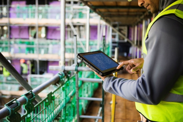 mmkortpanasonictoughbooknishiuma.jpg